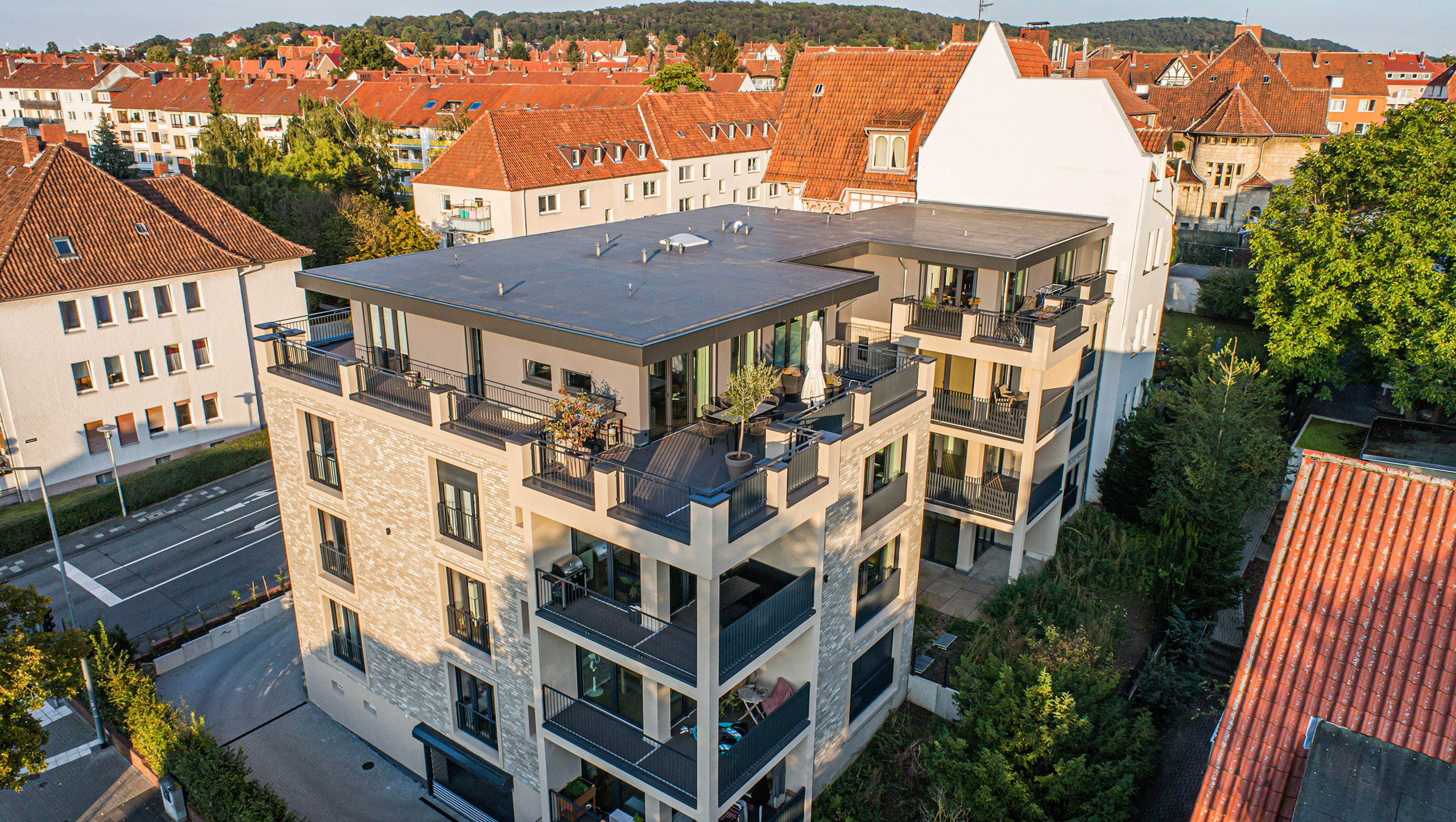 Staffelgeschoss - Wohngebäude in Holztafelbauweise - Generalunternehmer auch in Hildesheim, Hannover und Braunschweig - Holzbau Schaab